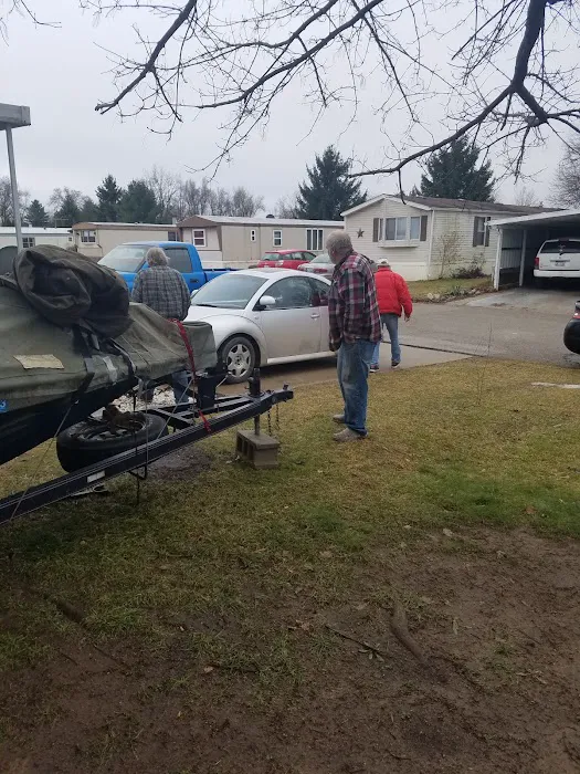 Barry's Resort & Mobile Home Prk Picture 5