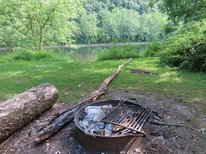 Town Creek Campsite Picture 8