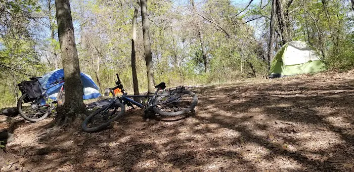Campsite 100 Picture 1