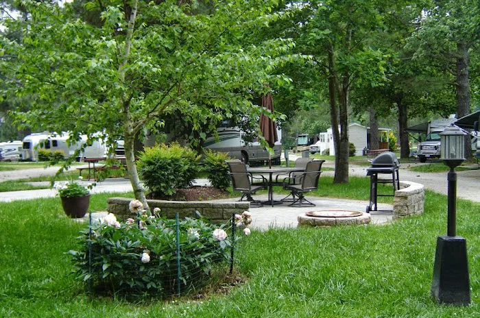 American Heritage RV Park Picture 8