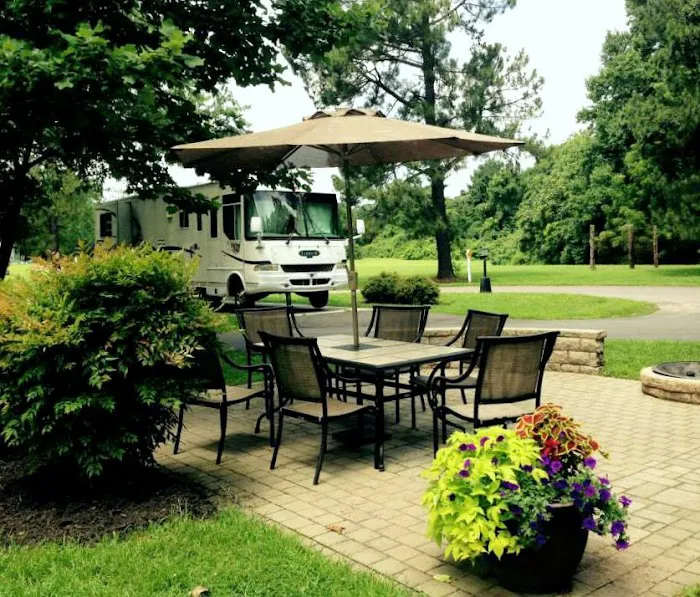American Heritage RV Park Picture 9