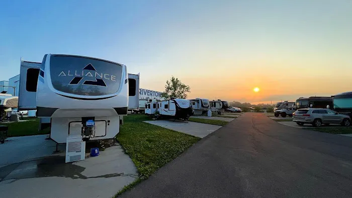 Tucker's Landing RV Park by Morningstar Marinas Picture 3