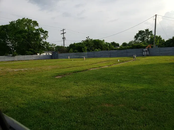 H&S Mobile Home Park & Campground Picture 2