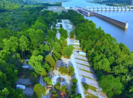 The Landing at Bear Creek RV Park & Campground