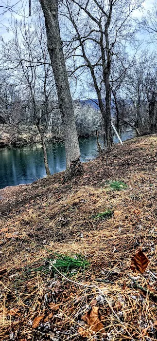 Rivers Edge on the Potomac Campground Picture 8