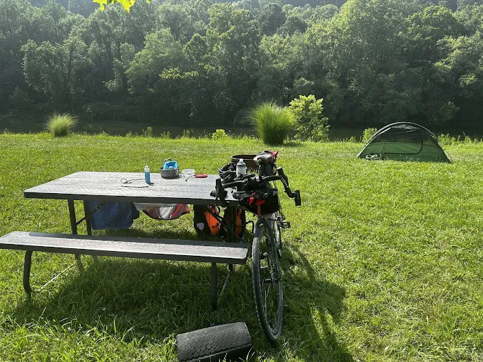 (1) HILLCREST RIVER CAMPGROUND (2) CANAL TUNNEL RIVER CAMPGROUND Picture 8