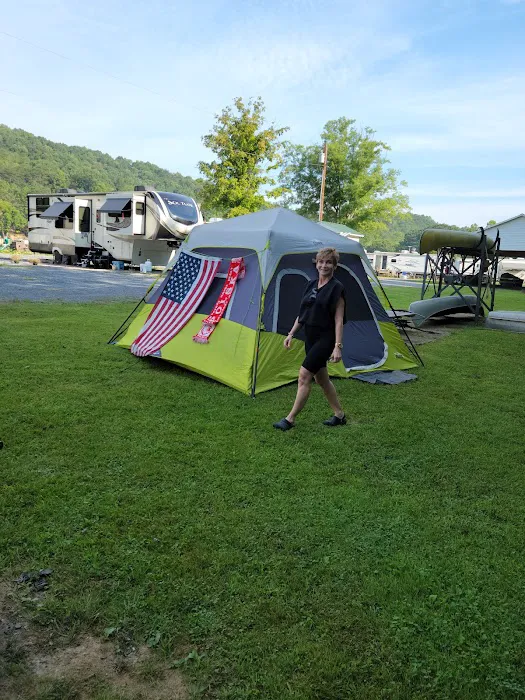 Eagle's Nest Campground Picture 9