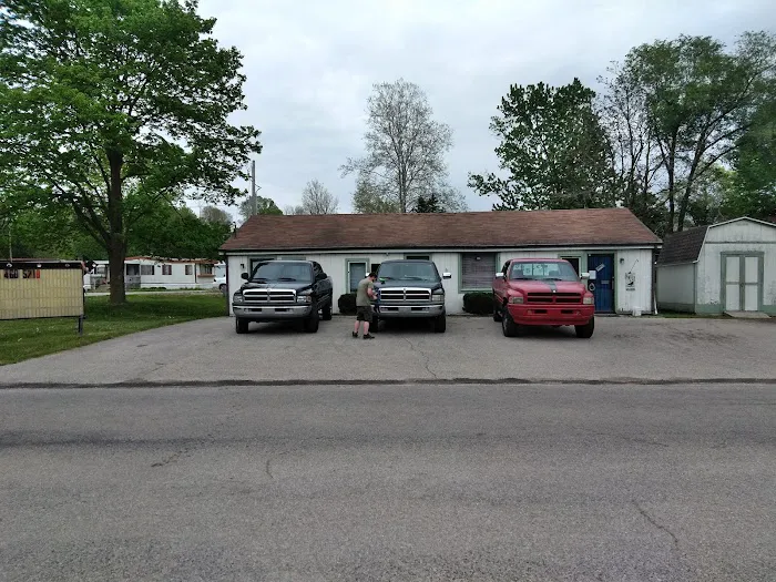 Cedar Creek Mobile Home Park Picture 1