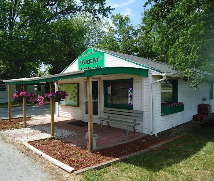 Maple Lawn Village Manufactured Home Community Picture 7