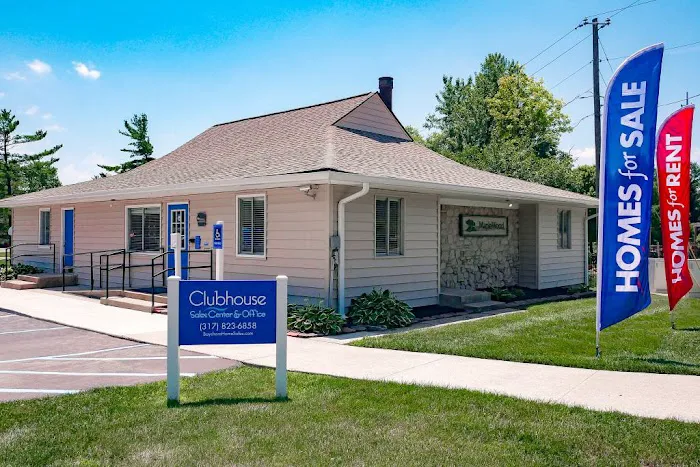 Maplewood Manufactured Home Community Picture 1