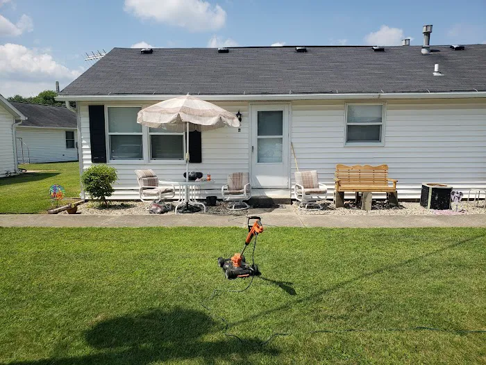 Etna Green Mobile Home Park Picture 3