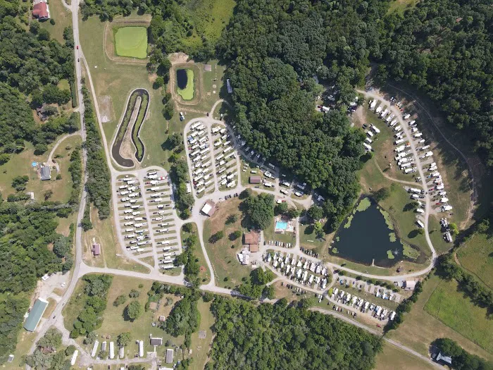Fox Den Acres Campgrounds Picture 8