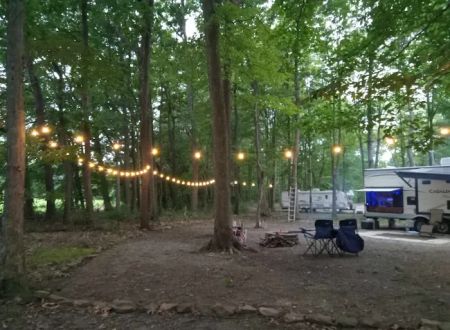 Wolfes Den Campground LLC