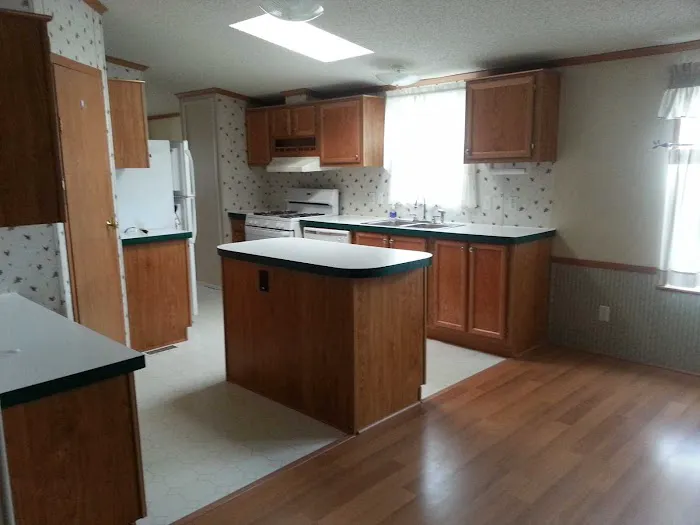 Hartland Meadows/AJR Home Sales Picture 5