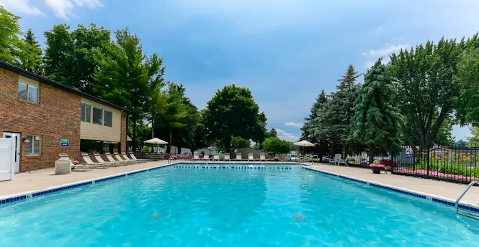 Stratford Villa Picture 3
