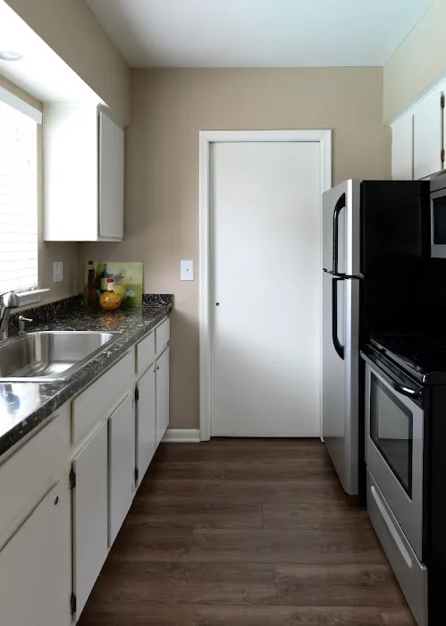 Stratford Villa Picture 5