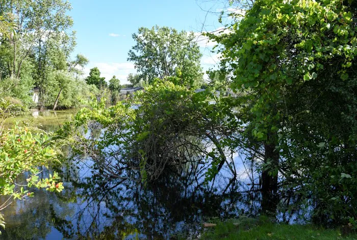 Cedarbrook Estates Picture 9