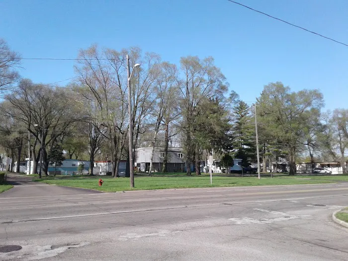 Warwick Village Mobile Home Community Picture 3