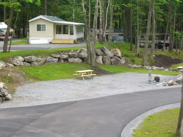 Paradise Park Resort Campground Picture 5
