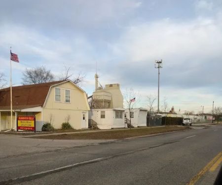 Farmington Hills Mobile Manor