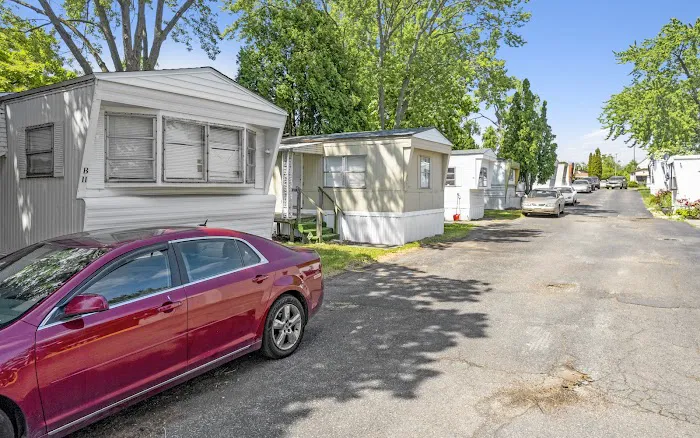 Southgate Mobile Home Park Picture 7