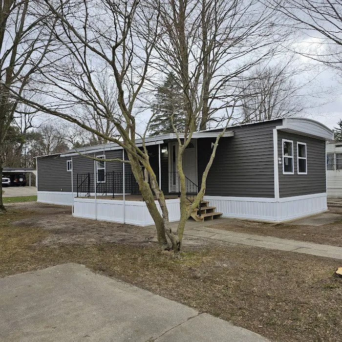 Evergreen Mobile Home Community Picture 1