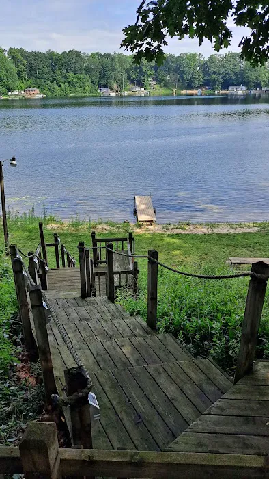 Selkirk lake Mobile-Park and Campground Picture 1