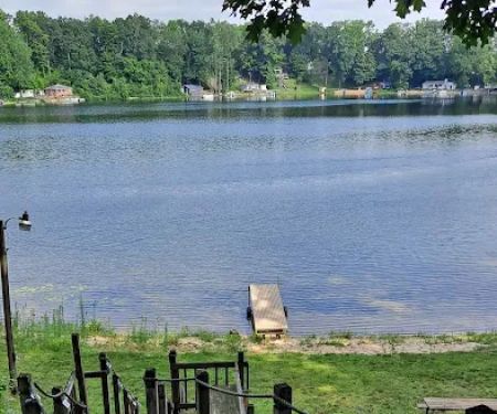 Selkirk lake Mobile-Park and Campground