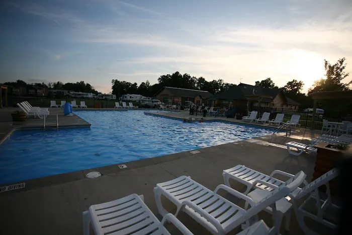 Sun Retreats Gun Lake Picture 7