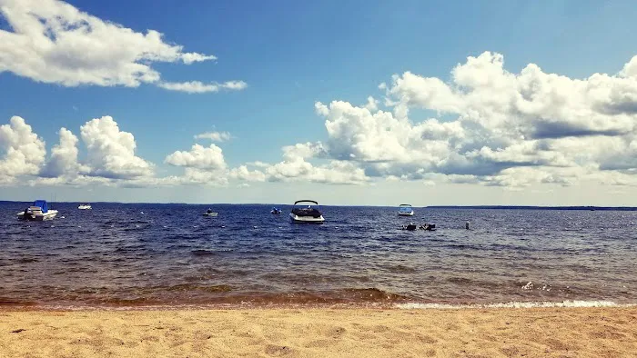 Nason's Beach & Campground Picture 2