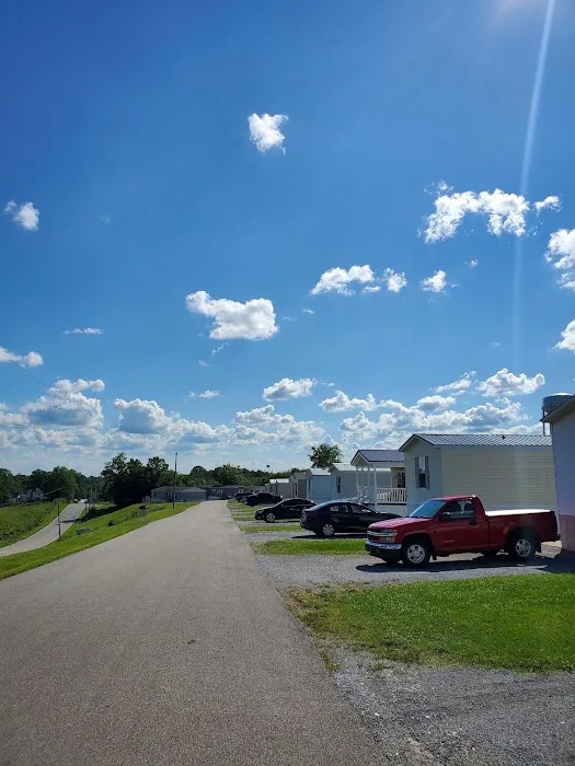 Crestview Mobile Home Park Picture 5