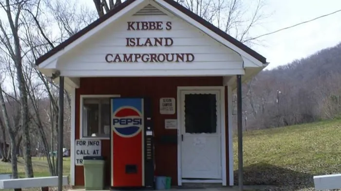 Kibbe's Island Park Campground Picture 5