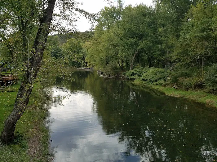 Hemlock Point Campground Picture 5