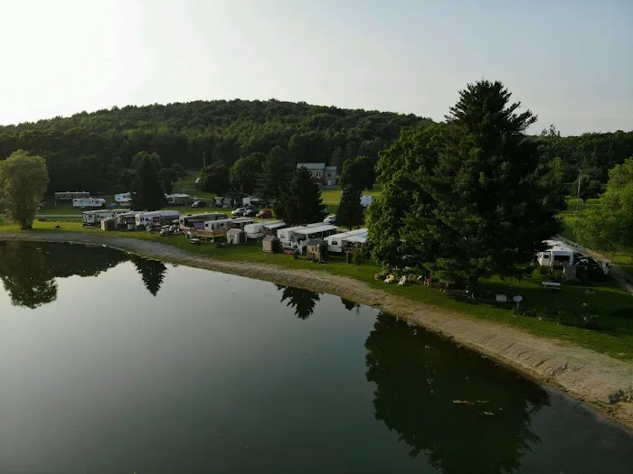 Leisure Lake Campground Picture 9