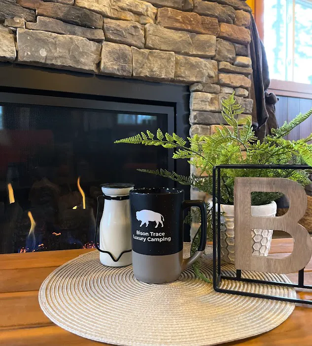 Bison Trace Luxury Camping Picture 4