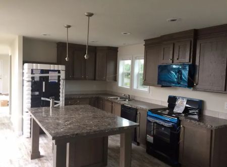 Colonial Court Mobile Home Park & Colonial Home Sales