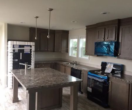 Colonial Court Mobile Home Park & Colonial Home Sales