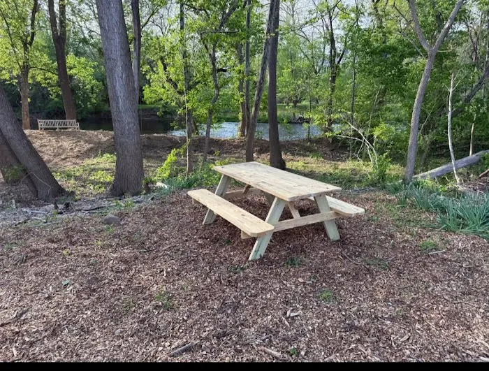 South River Camp LLC Picture 5