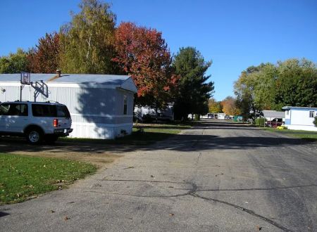 Edwardsburg Estates Manufactured Home Community