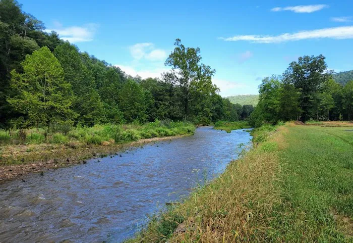 Rivers Edge Campground Picture 7
