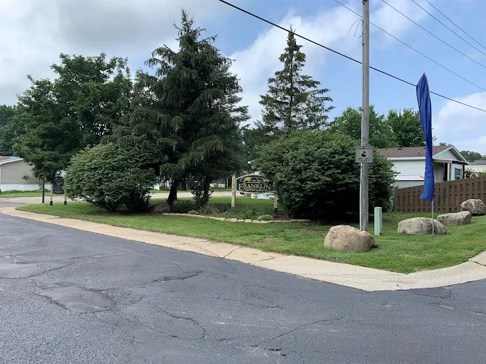 Franklin Woods Mobile Home Park Picture 5