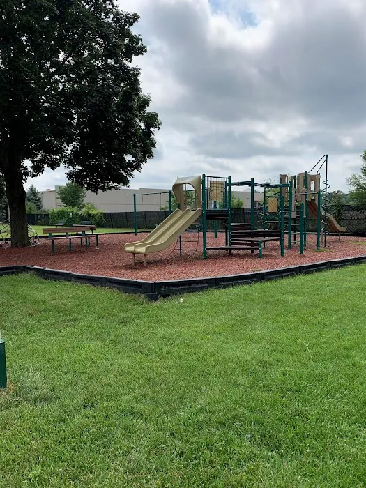 Franklin Woods Mobile Home Park Picture 6