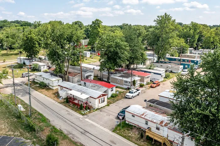 Robbins Mobile Village Picture 1