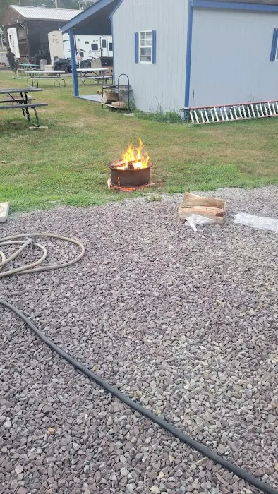 Wendy World Campground Picture 10