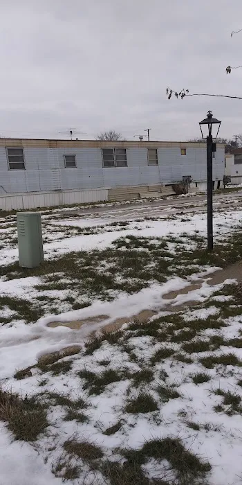 Longs Mobile Home Court Picture 10