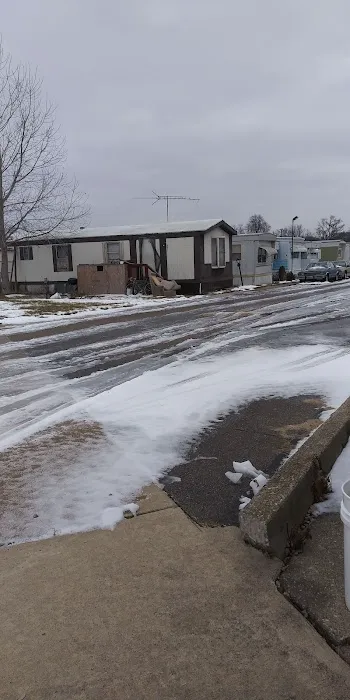 Longs Mobile Home Court Picture 5