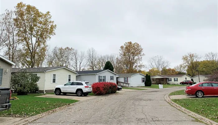 Lakeview Estates Mobile Home Community Picture 2
