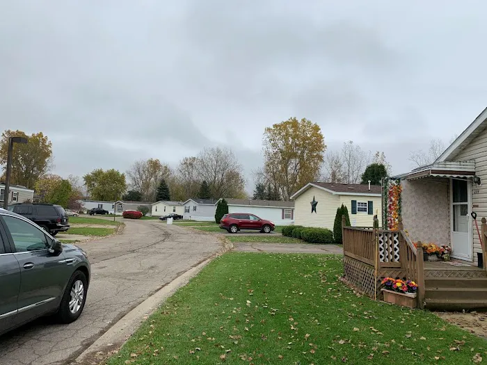 Lakeview Estates Mobile Home Community Picture 3
