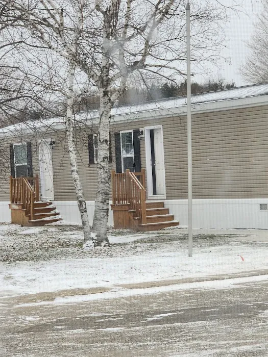 Wellington Estates Mobile Home Picture 3