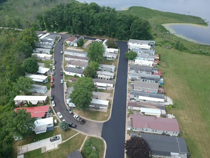 Lakeside Village 55+, on Wabasis Lake Picture 3